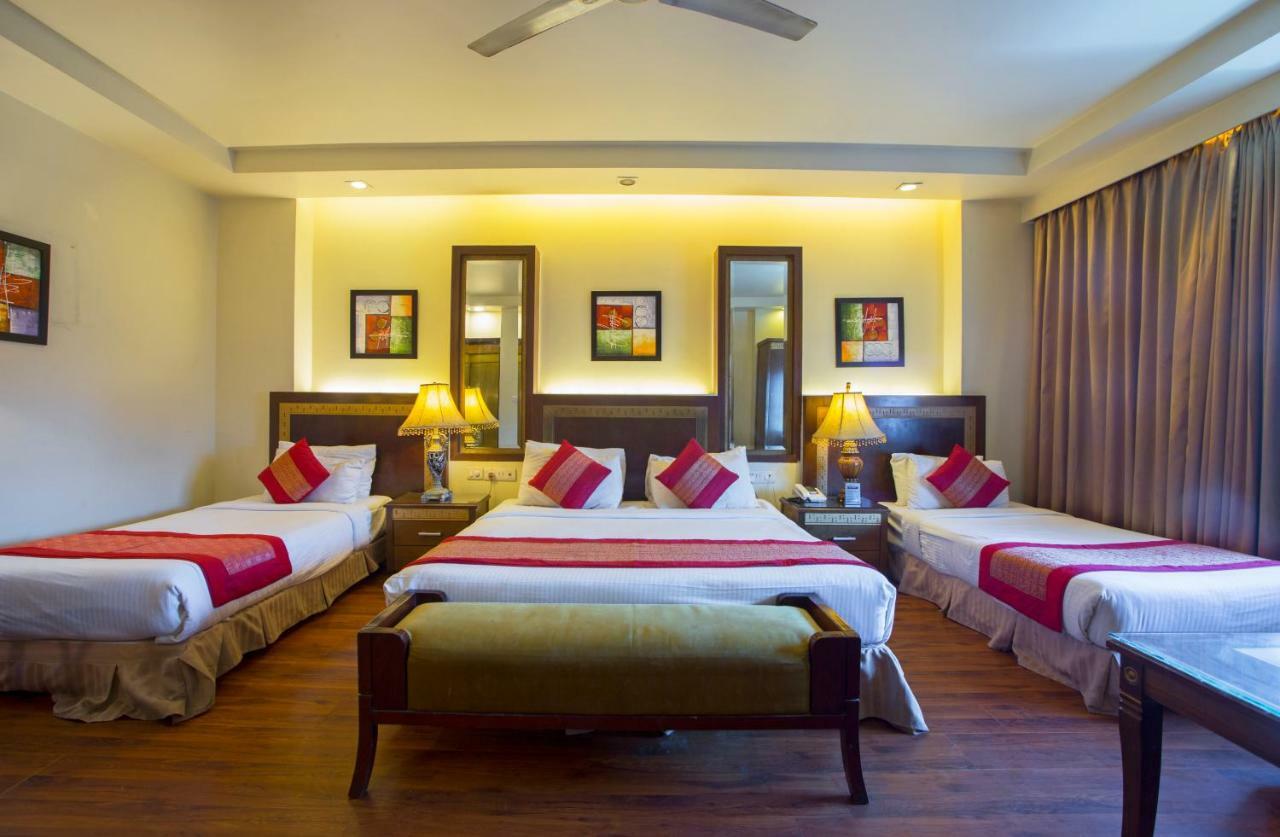 Hotel Picasso Paschim Vihar Delhi - Couple Friendly Local Ids Accepted Extérieur photo